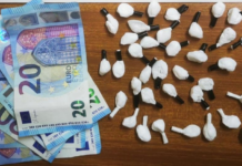 Monopoli, in centro con la cocaina nel reggiseno. Arrestata coppia di pusher