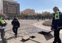 Monopoli, guasto alla fontana della piazza: area transennata