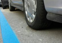Monopoli in estate senza parcheggi a pagamento, l’opposizione: “Traffico ulteriormente al collasso”