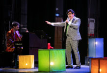 Ritratti, domani a Monopoli Elio canta Jannacci