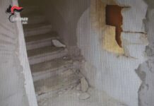 Monopoli, rubò in una gioielleria, incastrato da un mozzicone di sigaretta