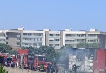 Incendio di un mezzo pesante, chiusa al traffico la Statale 16 tra Monopoli Sud e San Francesco da Paola