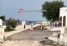 Monopoli, niente assistenza ai bagnanti e dispositivi di pronto soccorso: 12 illeciti