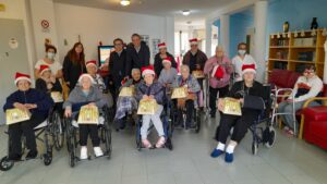 PANETTONI ANZIANI 19 11 2022 01