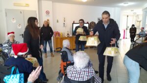 PANETTONI ANZIANI 19 11 2022 03