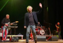 Monopoli, Fabio Concato incanta il Radar: con lui un viaggio elegante nella musica