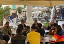 Monopoli, le richieste degli operatori del centro storico: più parcheggi e più ritiri dei rifiuti