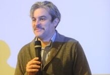 Monopoli, il “Luigi Russo” ospita Pierdomenico Baccalario con “La rivincita dei matti”