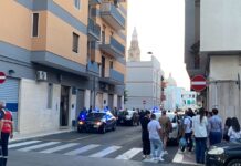 Monopoli, accoltellamento in un condominio di via Quasimodo: 47enne in ospedale