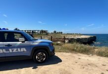 Monopoli, rubata una borsa in spiaggia. Controlli a tappeto della Polizia