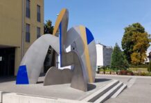 Monopoli e Lyss unite da 40 anni: festa per il gemellaggio con una delegazione in Svizzera