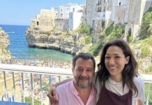 Ferragosto a Polignano a Mare per Salvini: “Che meraviglia!”