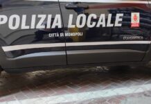 Monopoli, sigilli ad una struttura commerciale per violazioni edilizie