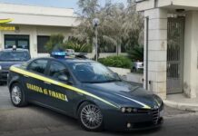 Prestazioni senza autorizzazione all’extramoenia: ad un medico sequestrati beni per 180mila euro