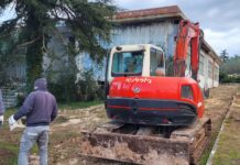Monopoli, 200mila euro per ristrutturare in 125 giorni l’ex scuola di contrada Impalata