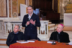 madia libro annese petrosillo favale