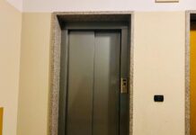 Lite condominiale, 70enne accoltella al collo e al viso il vicino di casa. Arrestato per tentato omicidio