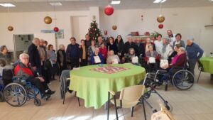 PANETTONI ANZIANI 17 12 2024 01