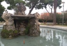 Monopoli, perdita d’acqua dalla fontana della villa: partiti i lavori per la risoluzione del problema