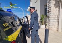 Monopoli, giro di affari sommerso per oltre 1milione: sequestrati 350mila euro a una società operante nell’installazione di vetrate e infissi