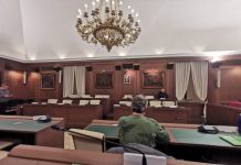 Monopoli, dichiarazione imprevista per Pietro Brescia, ma rimane praticamente solo in consiglio comunale