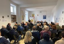 Monopoli, truffe al telefono, via internet o di persona: come difendersi. Un incontro in Cozzana
