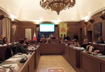 Brescia su Portavecchia: “C’è una data per la riapertura?”. E in aula: “Unico a votare contro. Il resto dell’opposizione ieri in sintonia con la maggioranza”