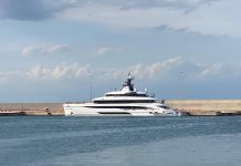 Monopoli, ecco “Amor à vida”, spettacolo al porto per il panfilo da sogno