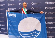 Monopoli è ancora Bandiera Blu: eccellenza del turismo balneare pugliese