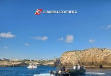 Reti fantasma e pneumatici dai fondali marini: il recupero a Polignano a Mare