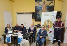 Monopoli, dopo le contrade, la campagna di prevenzione delle truffe arriva in città