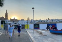 “Centro storico blindato, spiagge interdette a uso e consumo di invitati-vip: a Monopoli quanto vale il panorama?”