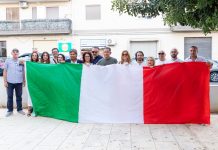 Contro le mafie, l’Onda Tricolore arriva a Monopoli: un flash mob in piazza Falcone e Borsellino