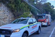 Monopoli, incendio sul monte San Nicola, situazione sotto controllo. Ferito il patrimonio naturale