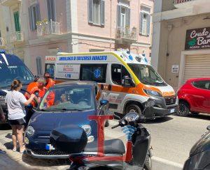 incidente via roma1 ambulanza