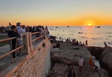 Monopoli, l’alba del primo settembre e il bagno alla Pentima