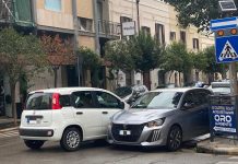 Monopoli incidente in pieno centro: scontro tra auto tra via Pirrelli e via Magenta