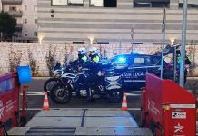 Monopoli, controlli sui ciclomotori: l’80% non è in regola. In un giorno 23mila euro di sanzioni e 10 fermi