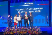 Monopoli Comune Plastic Free, raddoppiano le tartarughe. Laneve a Roma per ritirare il premio