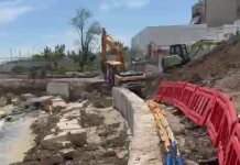 Porta Vecchia, cambia il ritmo del cantiere. Giù il muro, al suo posto struttura in ferro con gettata di calcestruzzo