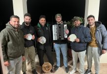 “Cantare all’uovo”, a Monopoli rivive la tradizione la notte prima di Pasqua