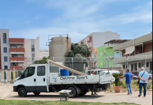 Stadio Veneziani, partono i lavori per il rifacimento del terreno di gioco: via il manto erboso naturale, spazio a quello sintetico