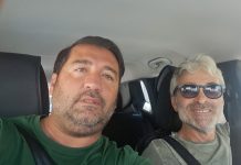 Monopoli, Brescia e Laneve, lo scatto insieme fa il pieno di like. Il consigliere all’assessore: “Devi stare dalla parte giusta la prossima volta”