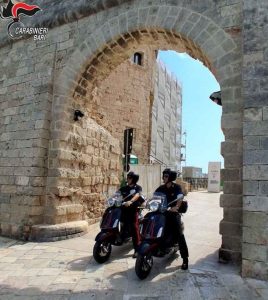 carabinieri monopoli r