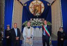 Monopoli, scontro dopo l’evento con Pizzaballa, le associazioni al sindaco: “Invasione di campo. Polemiche pretestuose, alimentate dal Comitato festa patria”